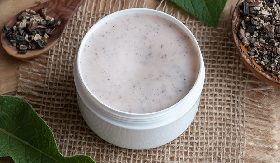 فوائد واستخدامات وآثار جانبية لليام البري